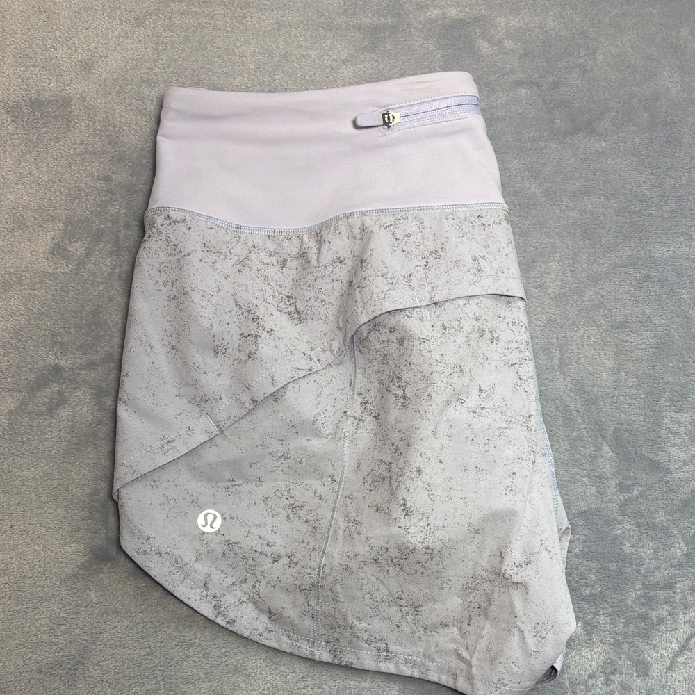 Lululemon Speed up Midrise Lined Short 4" - Picture 5 of 5